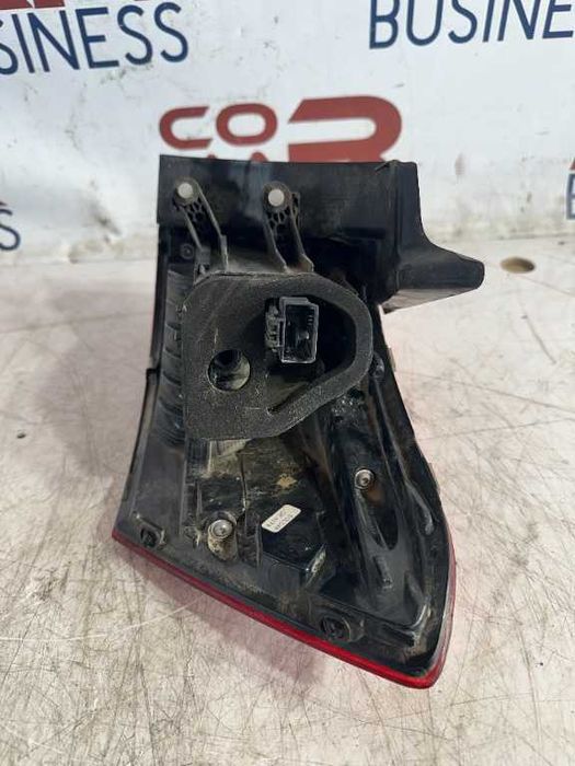 Dezmembrari Volkswagen T-Roc fab 2019 Stop stanga aripa  cod piesa 2GA945095