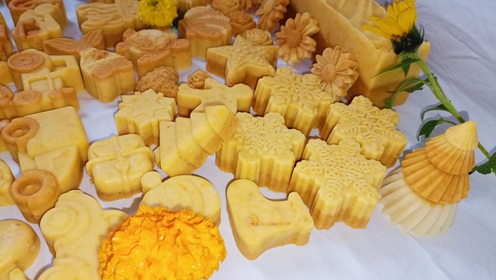 Set Săpun Copii 100% Natural cu Miere, Mușețel & Morcov – Delicat p