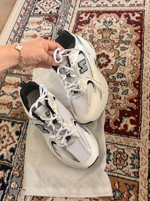 Кроссовки new balance