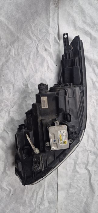 Far Bi-xenon hyundai i40 facelift faruri stanga dreapta original