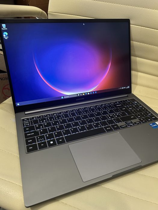 Laptop Samsung Galaxy Book4 15 NP750XGJ Intel Core i5-1335U