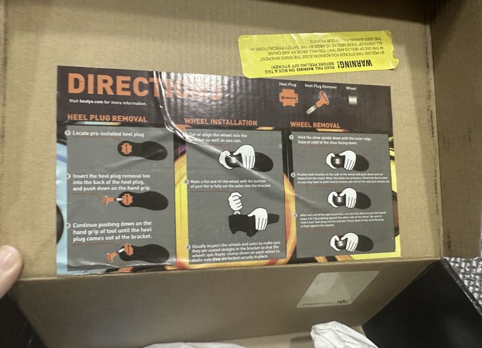 Обувки с колелца Heelys 36.5