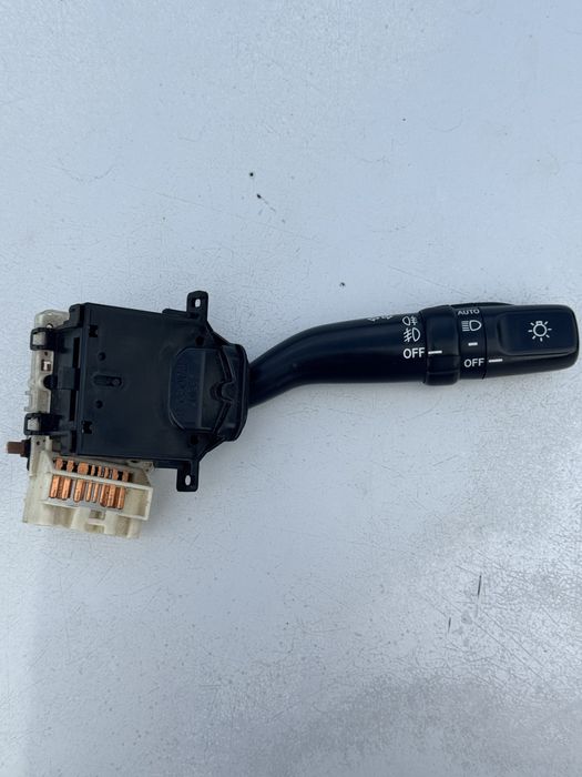 Срочно продам гитара рулевой Toyota Windom 10