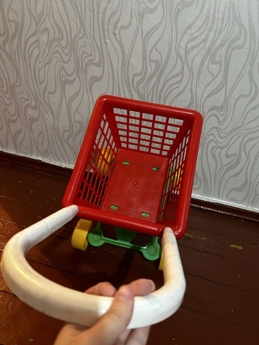 Продам недорого коляска тележка детская