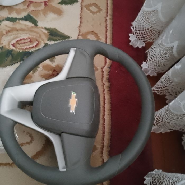 Кобальт руль янги