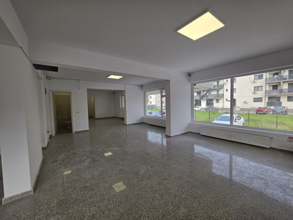 Spatiu comercial de inchiriat Fundeni Dobroesti,Colentina, ,Salon
