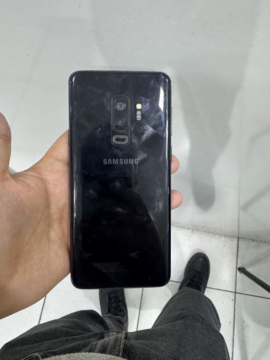 Samsung  s9 +.