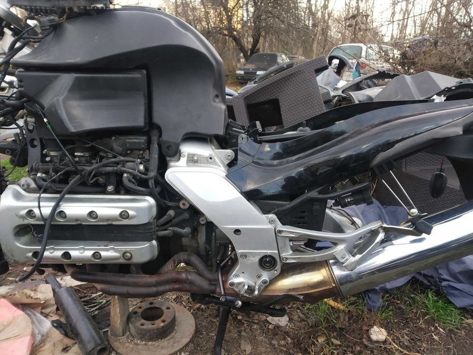 Bmw k1200rs на части