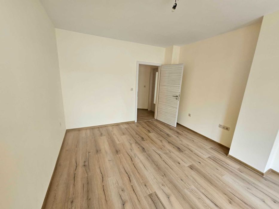 Тристаен Апартамент с паркомясто в  комплекс Varna South Bay Beach Residence - гр. Варна