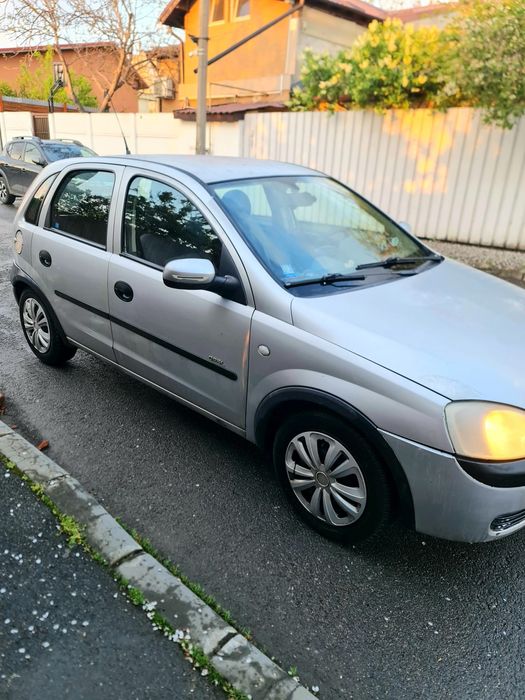 Opel corsa cC2001