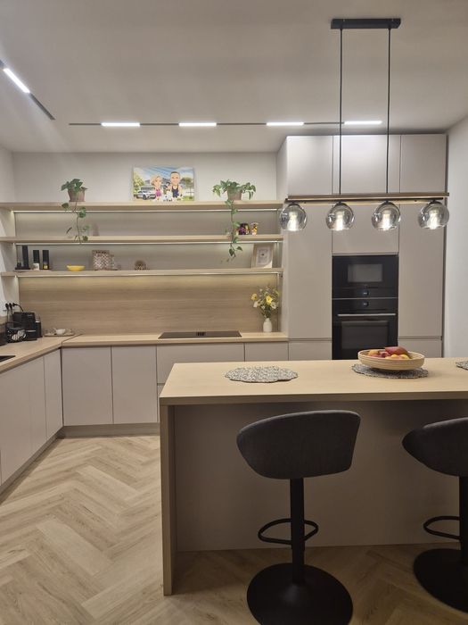 Vând parchet QUICK STEP spc vinil  BOTANIC BEJ