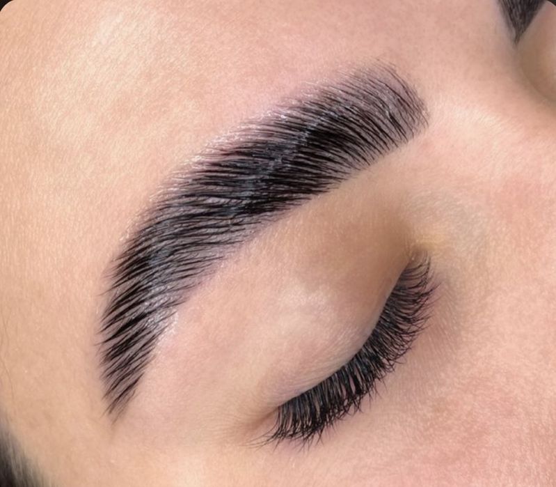 Наращивание ресниц