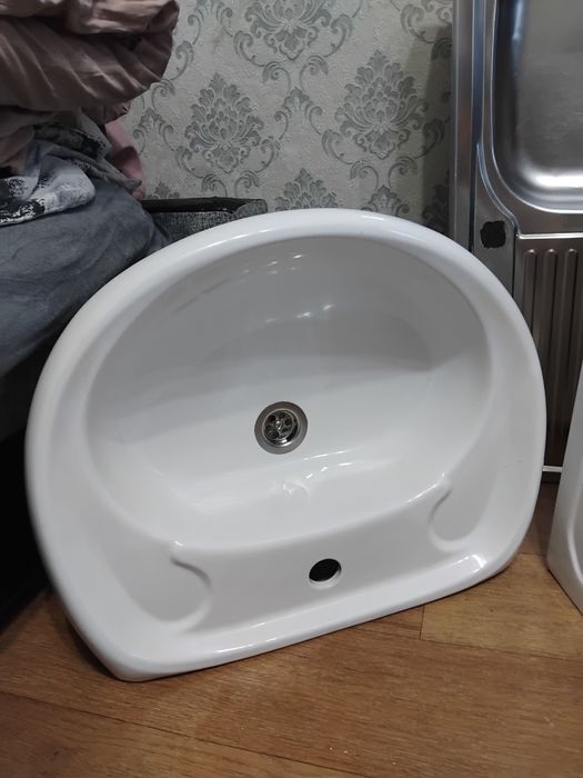 Раковина с пьедесталом (тюльпан)