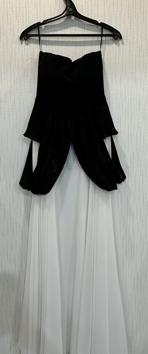 Элегантное вечернее платье