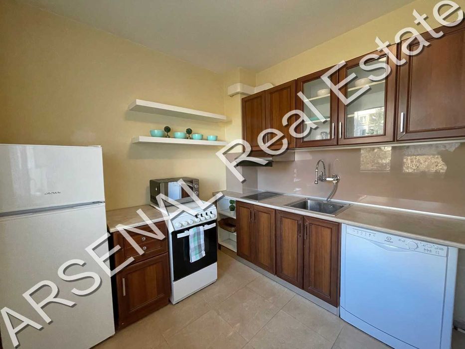 Дава се под наем Тристаен апартамент в София, Лозенец - 106 кв.м за 650 € - Снимка #3