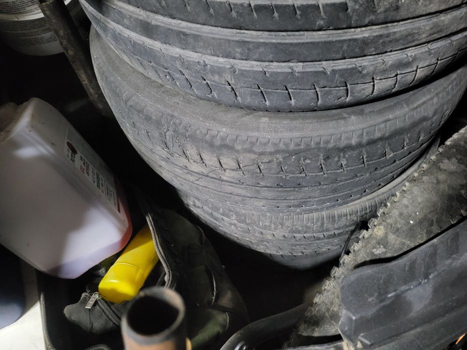 Продам  2 комплекта.  R16 и ,R20