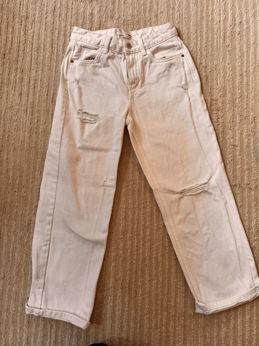 Дънки с камъчета, панталони