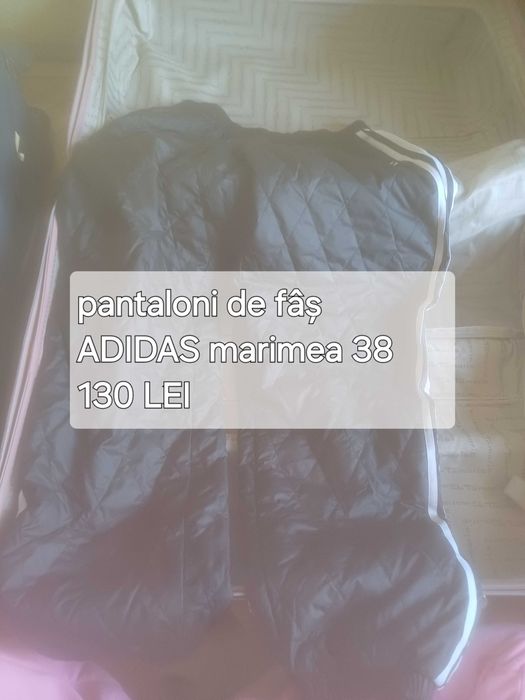 Vând haine aproape noi la pret bun