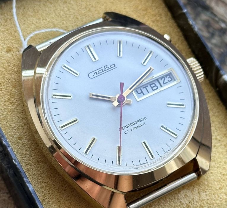 Продам часы СЛАВА СССР автоподзаводом