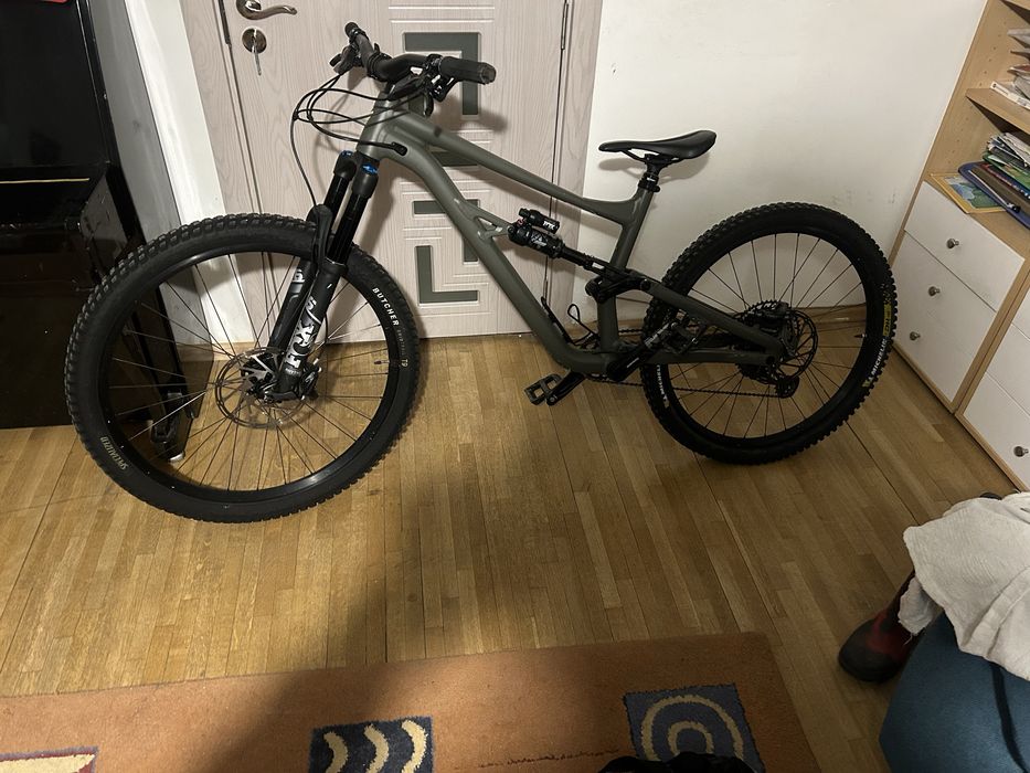 Specialized status 140 2023