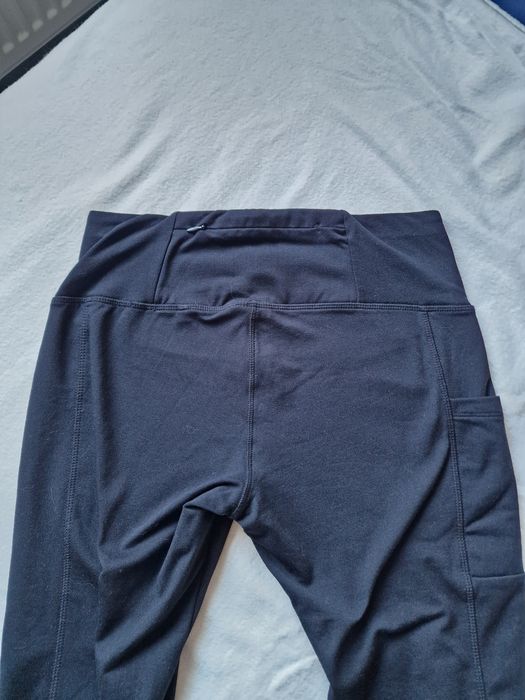 Vand pantaloni termo de alergat