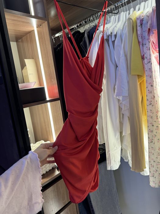 Одежда вечерние