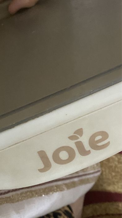 Отдам даром детский стульчик за шоколадку Казахстан