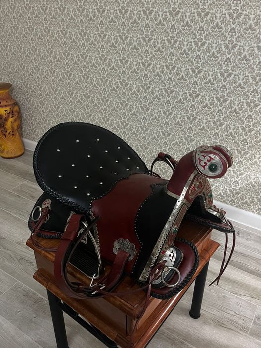 Қазақы Ер-Тоқым сатылады.