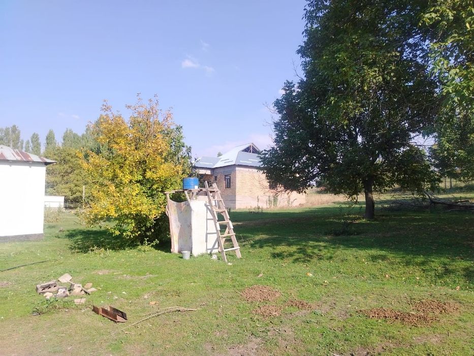 Үй сатылады 5 бөлмелі