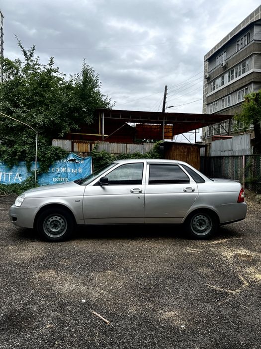 Продам приору 2014года