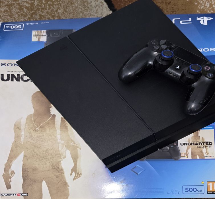 PS4 Ediție Limitată Uncharted,  Modat,  Impecabil