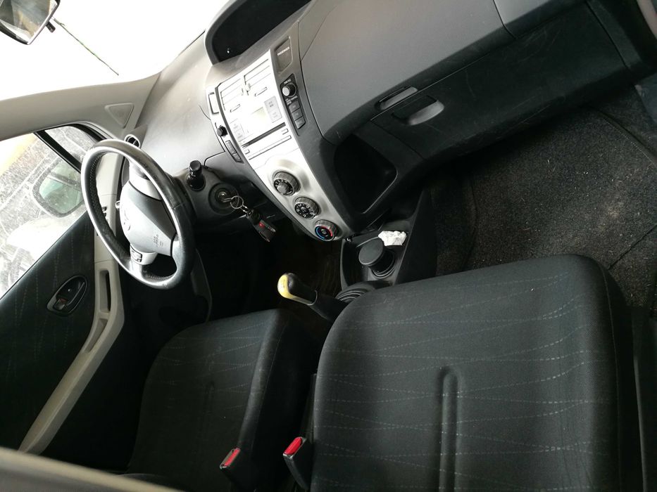 Табло с Аербег за Тойота Ярис/Toyota Yaris 2006--2010