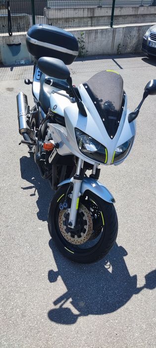 Yamaha FZS Fazer 600 2003г.