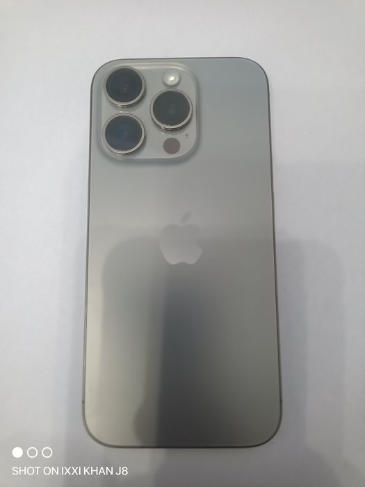 Телефон iPhone 15 pro