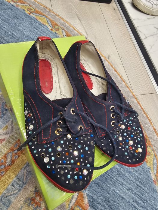 Кроссы отличные турецкие размер 34