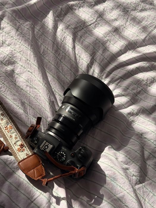 Продам фотоаппарат Canon rp