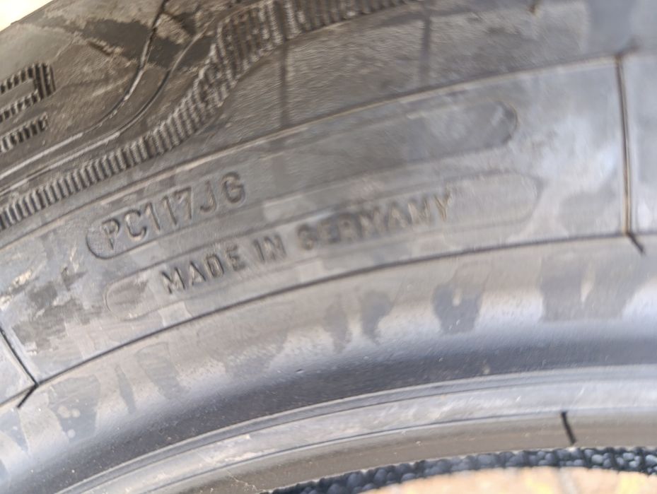 Летни гуми Dunlop 185/60/15 Sport Bluresponse