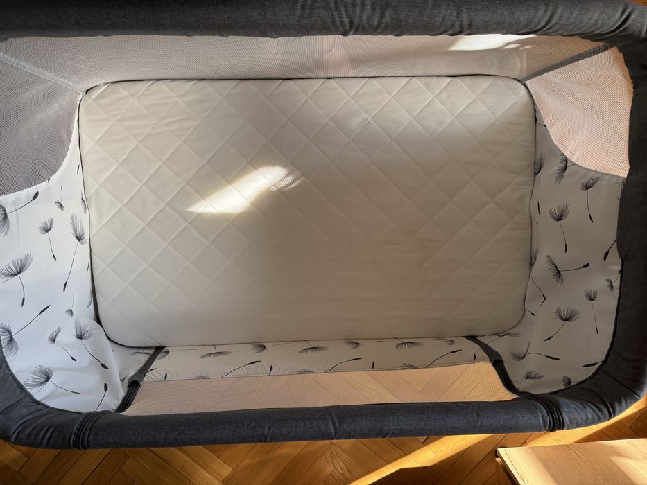 Patut co-sleeper, Lionelo, Leonie Plus, Pliabil, leganare, unghiular Reglabil 6 pozitii pe inaltime