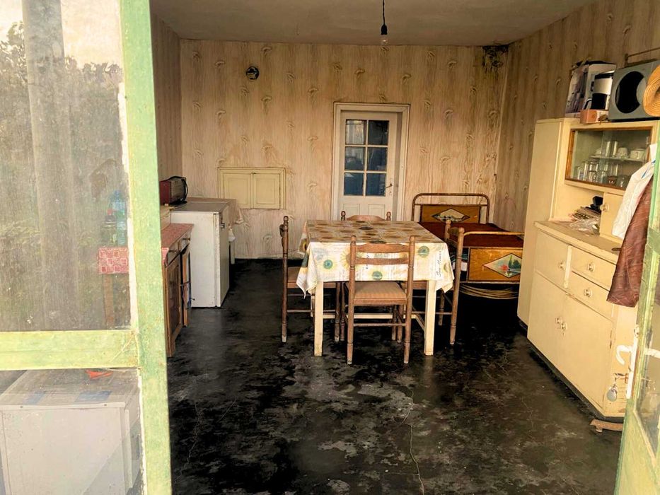 Продава се Къща в с. Янково, Област Шумен - 209 кв.м за 73 €/кв.м - Снимка #16