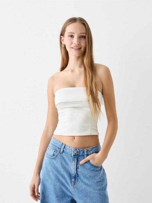 Дамски топ Bershka, размер М, чисто нов
