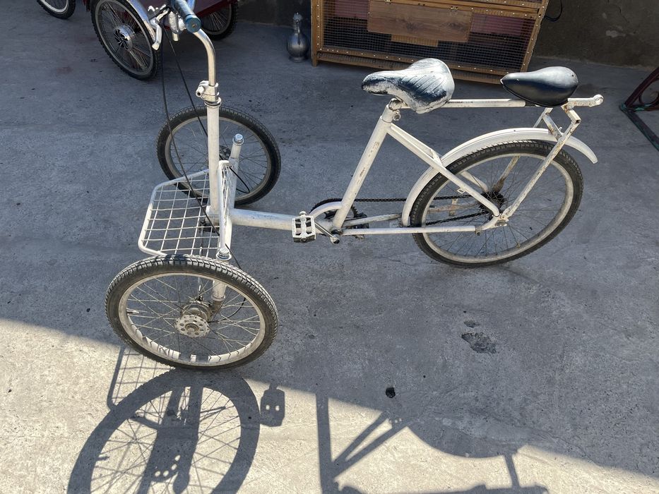 Трёхколёсный велосипед