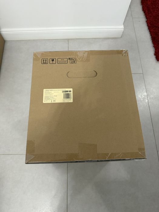 Aspirator inteligent Roborock QV 35S white • NOU / SIGILAT •