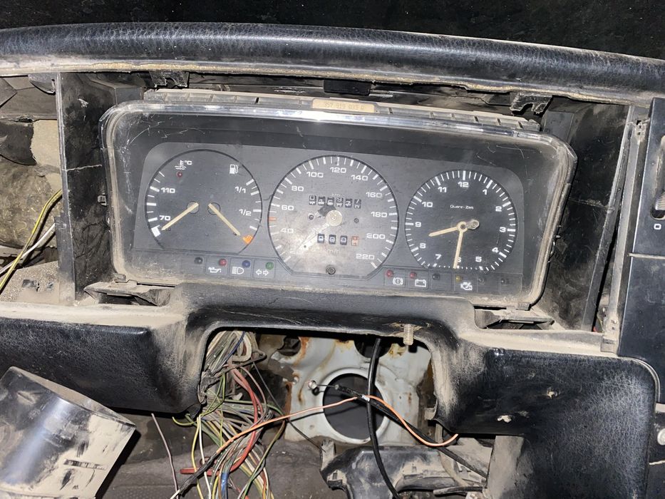 Кпп, запчасти пассат б3 1.8 гольф 3