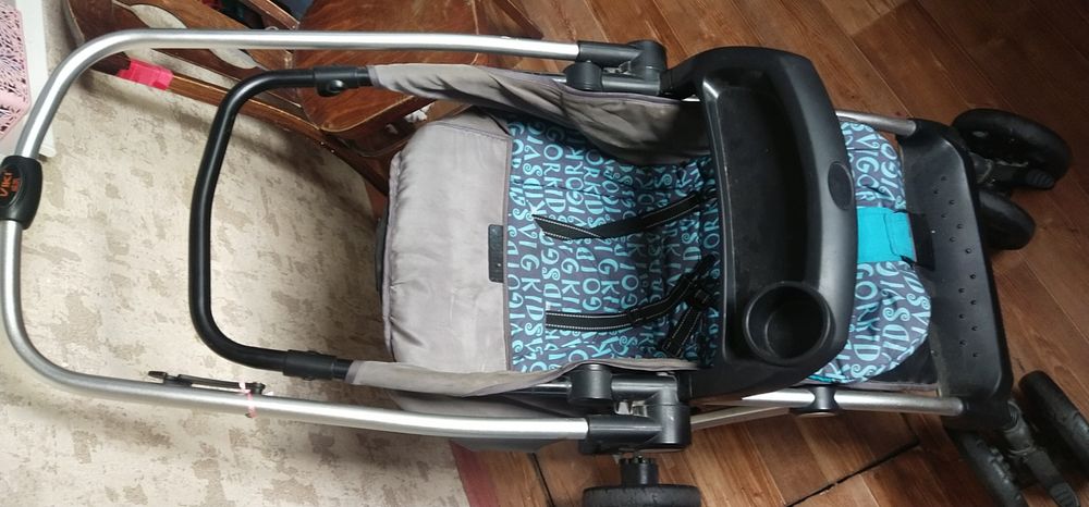 Продаю коляску в идеальном состоянии