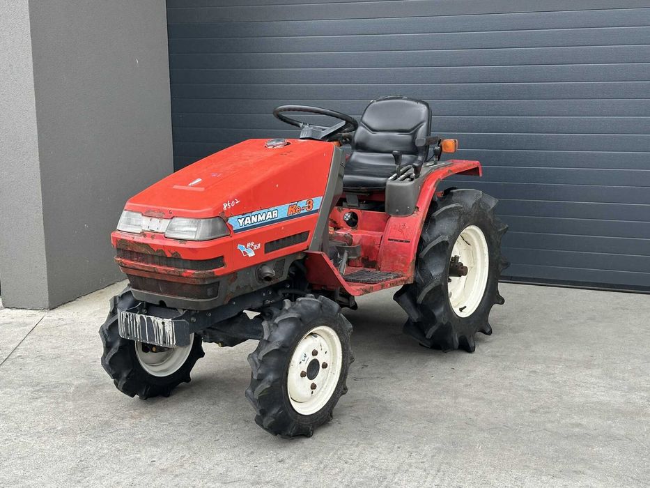 Tractor Japonez de 13.5CP Yanmar KE-3, 4X4 cu freza de sol
