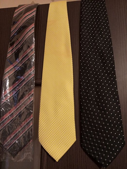 Продам (отдам) галстуки