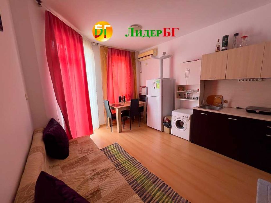 Продава се Двустаен апартамент в к.к. Слънчев бряг - 40 кв.м за 1250 €/кв.м - Снимка #1
