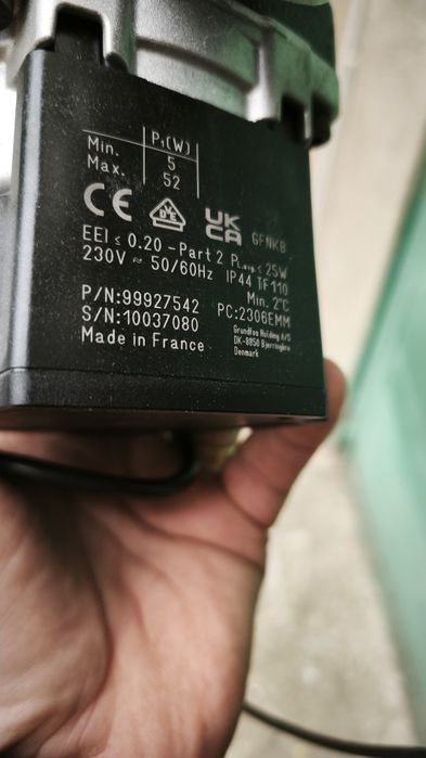 Grup pompare,termostat,actuatoare,centru comanda încălzire  pardoseala