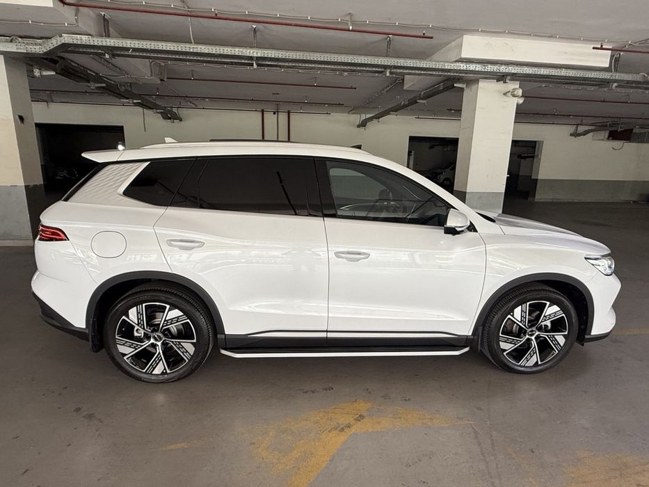 BYD Song Pro в идеальном состоянии