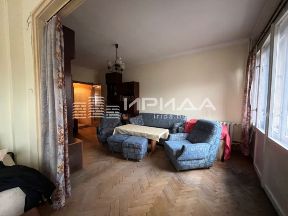Продава се Тристаен апартамент в София, Яворов - 89 кв.м за 2235 €/кв.м - Снимка #1